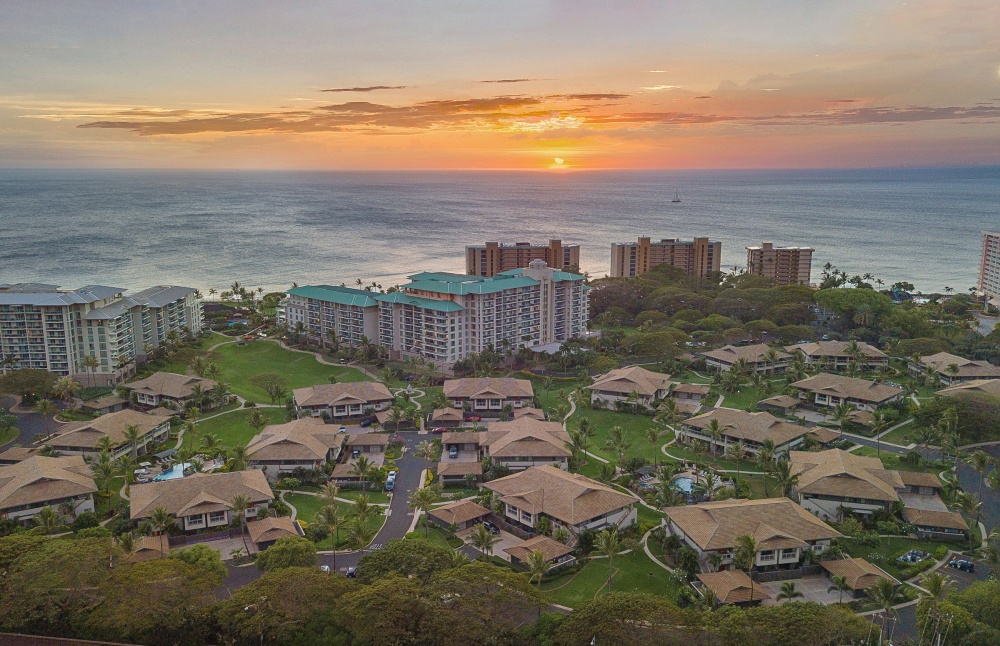 Enjoy full access to all of the resort amenities at the Honua Kai Resort